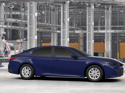 2026 Toyota Camry - Photo 13