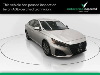 2024 Nissan Altima - Photo 1