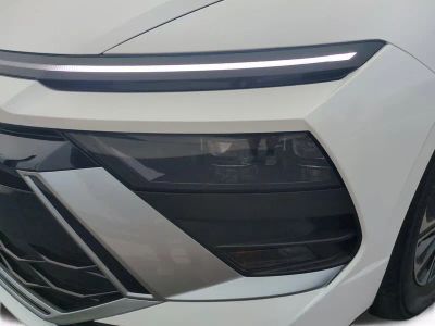 2026 Hyundai SONATA HYBRID — photo 10 view