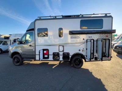 2026 Winnebago EKKO - Photo 23