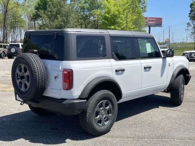2026 Ford Bronco - Photo 3