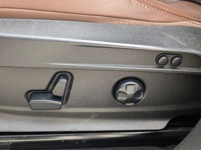 2019 Alfa Romeo Stelvio — photo 25 view