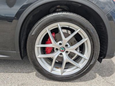 2019 Alfa Romeo Stelvio — photo 11 view