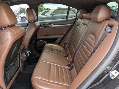 2019 Alfa Romeo Stelvio — photo 18 view