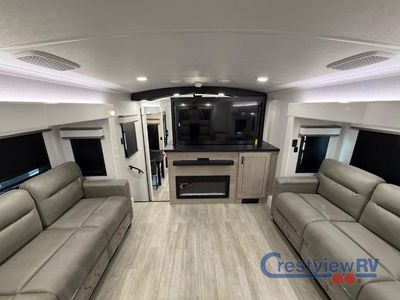 2026 Jayco Pinnacle - Photo 27