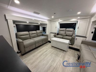 2026 Jayco Pinnacle - Photo 21