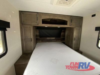 2024 Venture RV Stratus - Photo 47
