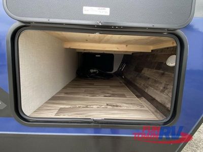 2024 Venture RV Stratus - Photo 3