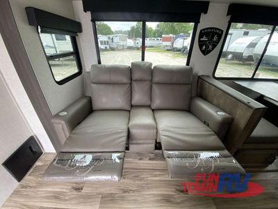 2024 Venture RV Stratus - Photo 33