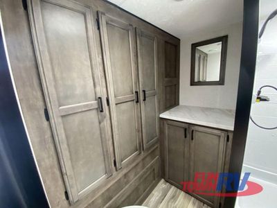 2024 Venture RV Stratus - Photo 25
