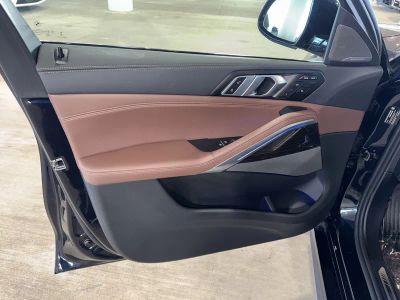 2026 BMW X6 — photo 17 view