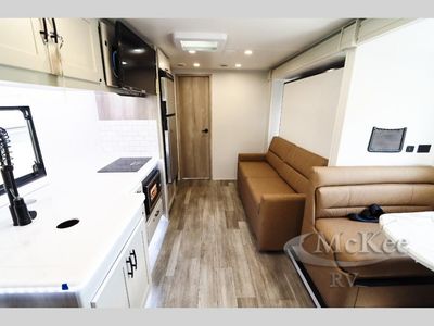 2025 Dynamax isata 3 - Photo 3