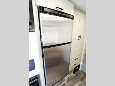2025 Dynamax isata 3 - Photo 34