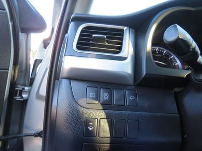 2019 Toyota HIGHLANDER - Photo 36