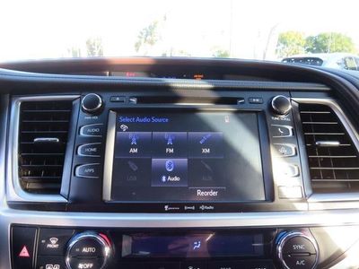 2019 Toyota HIGHLANDER - Photo 73