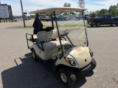 2015 Yamaha DRIVE 1 EFI — engine compartment view