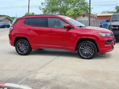 2023 Jeep Compass — detail view