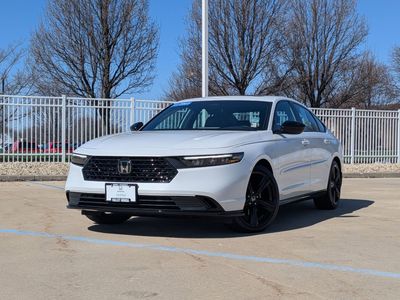2023 Honda Accord Hybrid - Photo 2
