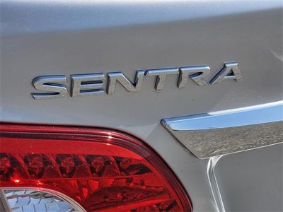 2015 Nissan Sentra — photo 24 view