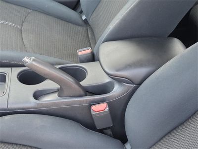 2015 Nissan Sentra — photo 10 view