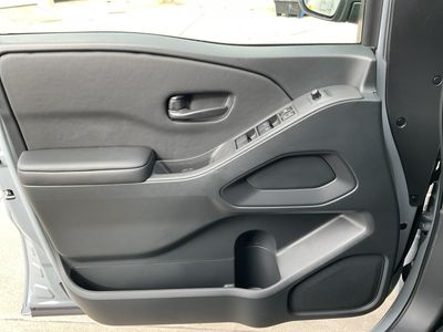 2026 Nissan Frontier - Photo 20