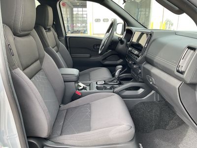 2026 Nissan Frontier - Photo 15