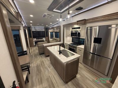 2024 Alliance RV Paradigm - Photo 12