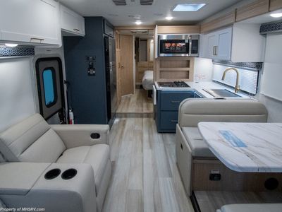 2026 Thor Motor Coach Quantum - Photo 7