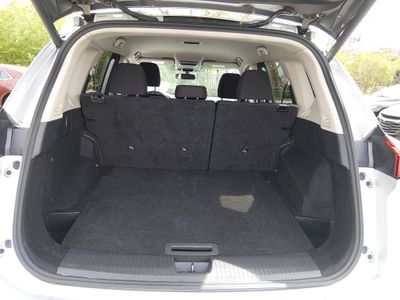 2024 Nissan Rogue — photo 11 view