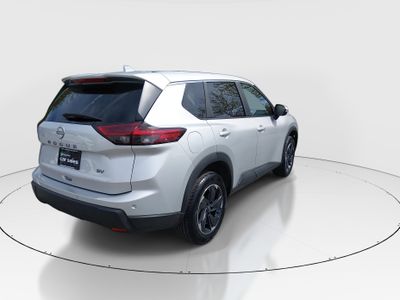 2024 Nissan Rogue — photo 7 view