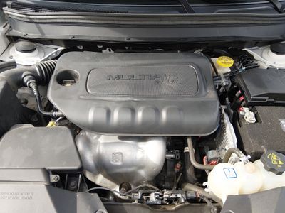 2023 Jeep Cherokee — photo 9 view