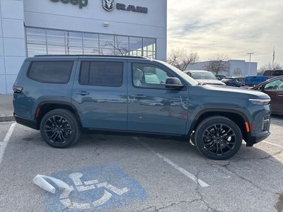 2026 Jeep Grand Wagoneer - Photo 37