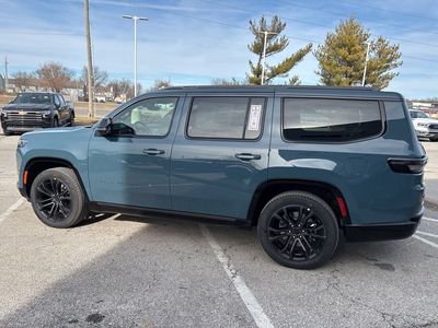 2026 Jeep Grand Wagoneer - Photo 19