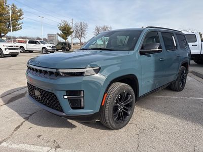 2026 Jeep Grand Wagoneer - Photo 13