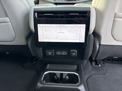 2026 Jeep Grand Wagoneer - Photo 56