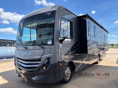 2024 Fleetwood Flex - Photo 2