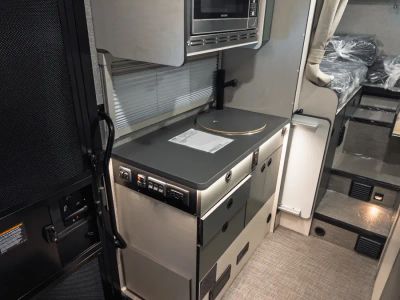 2027 Winnebago EKKO — photo 10 view