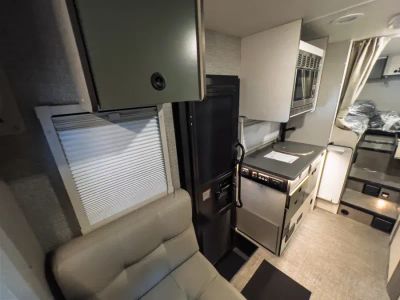 2027 Winnebago EKKO — photo 8 view