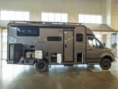 2027 Winnebago EKKO — photo 17 view