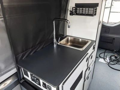2027 Winnebago REVEL SPORT — photo 10 view
