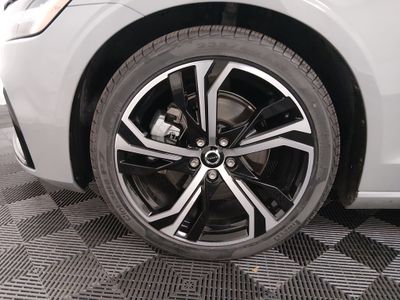 2024 Volvo S60 - Photo 10