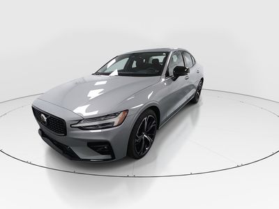 2024 Volvo S60 - Photo 3