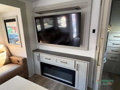 2024 Brinkley Model Z Air — photo 22 view