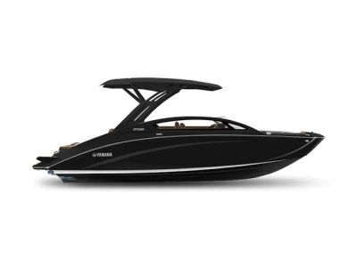 2026 Yamaha Boats 275SD — front three-quarter view