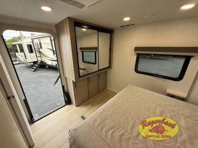 2026 Forest River RV Rockwood Ultra Lite - Photo 17