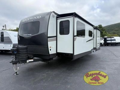 2026 Forest River RV Rockwood Ultra Lite - Photo 4