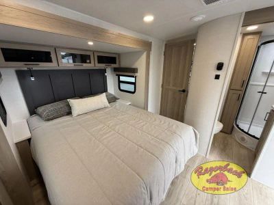 2026 Forest River RV Rockwood Ultra Lite - Photo 15