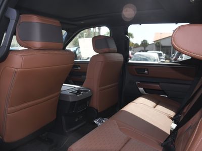 2026 Toyota Tundra - Photo 8