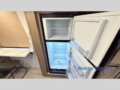 2025 Forest River RV Wildwood - Photo 11
