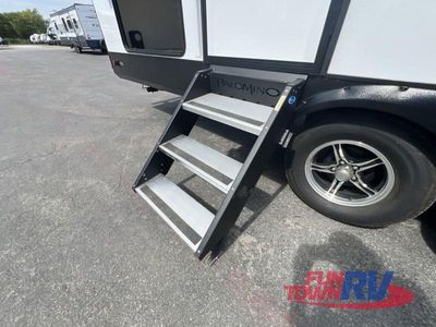 2025 Palomino SolAire - Photo 13